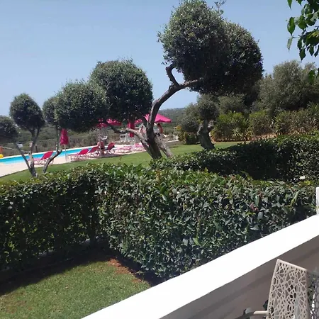 Aparthotel Elaias Gi 4*