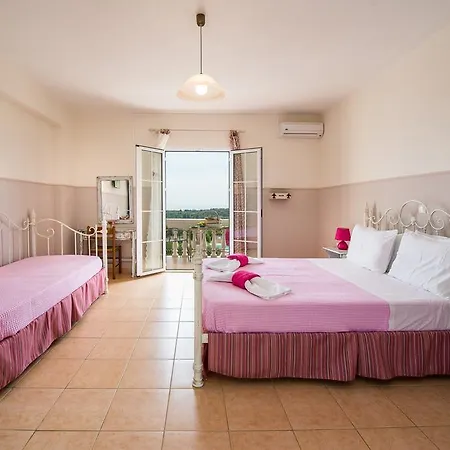 Aparthotel Elaias Gi 4*