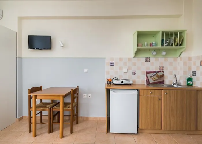 Elaias Gi Hotel de apartamente Mousata