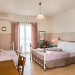 Elaias Gi Ξενοδοχείο με διαμερίσματα 4*