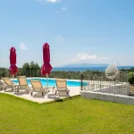 Ξενοδοχείο με διαμερίσματα Elaias Gi Μουσάτα