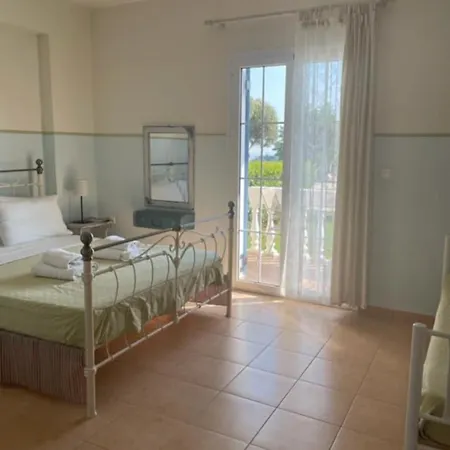 Lejlighedshotel Elaias Gi Mousata