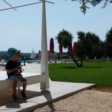 Aparthotel Elaias Gi Mousata