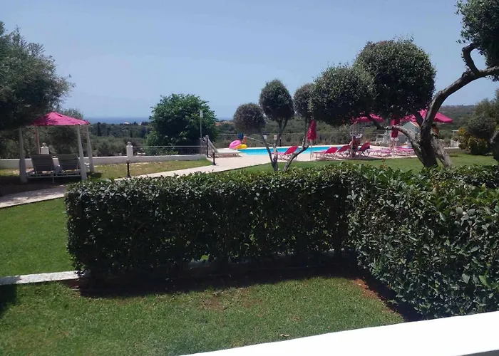 Elaias Gi 4* Mousata