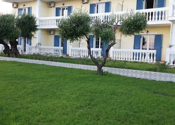 Aparthotel Elaias Gi 4*